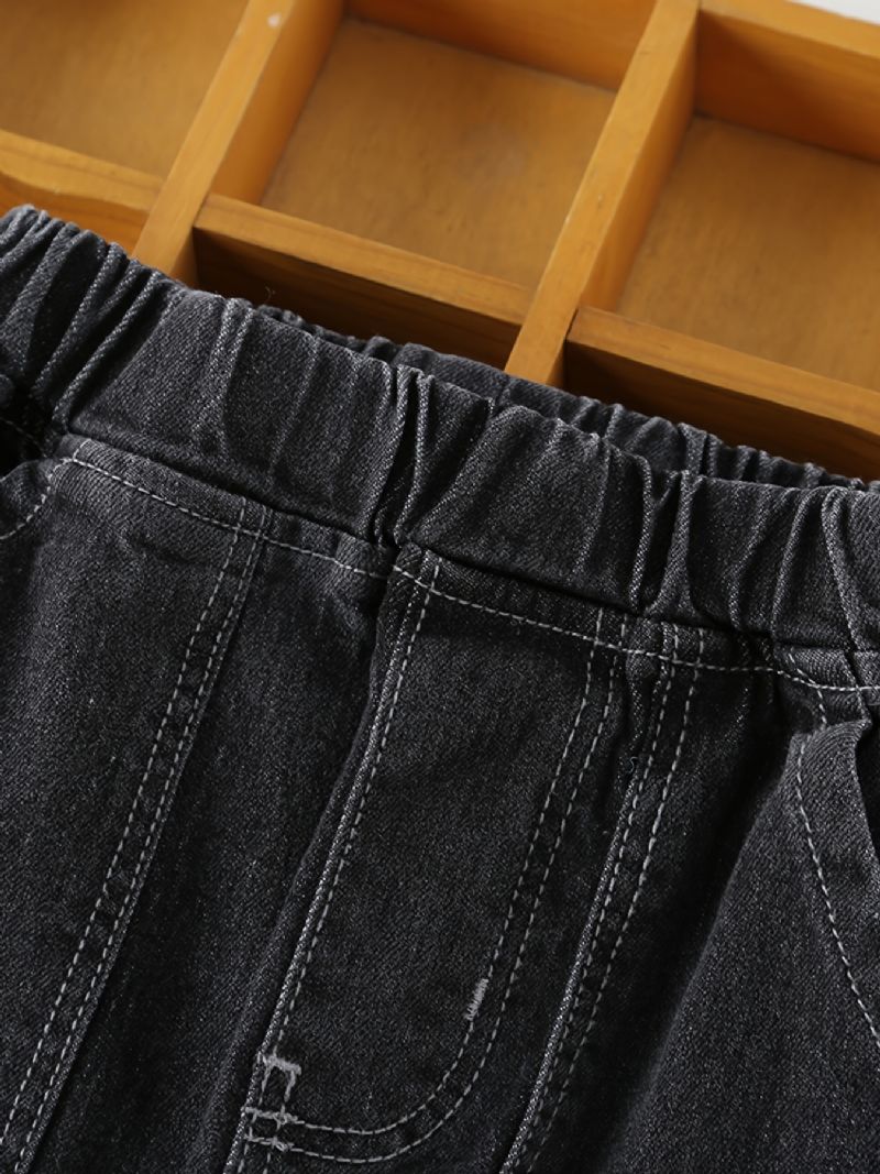 Avsmalnende Jeans For Gutter Med Elastisk Linning Og Lommer