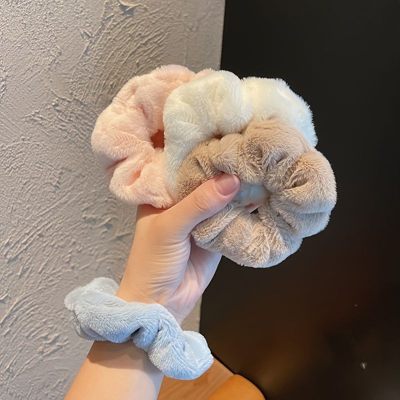 Fuskepels Scrunchies Lodne Hår Gummibånd For Kvinner Jenter Pom Hår Elastikk Kanin Furry Hårbånd For Tykt Tynt Hår Tilbehør 9 Stk.